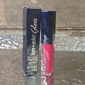 Lune + Aster Swipe+Go Vitamin C & E Lip Gloss - Vibrant Pink, NEW